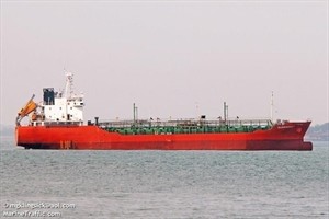 Missing oil tanker returns home - ảnh 1